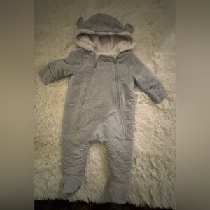 Monica + Andy Snuggle Up Bunting Gray 0-6 Months EUC